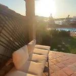 Sulla Promenade Du Port Holiday home *